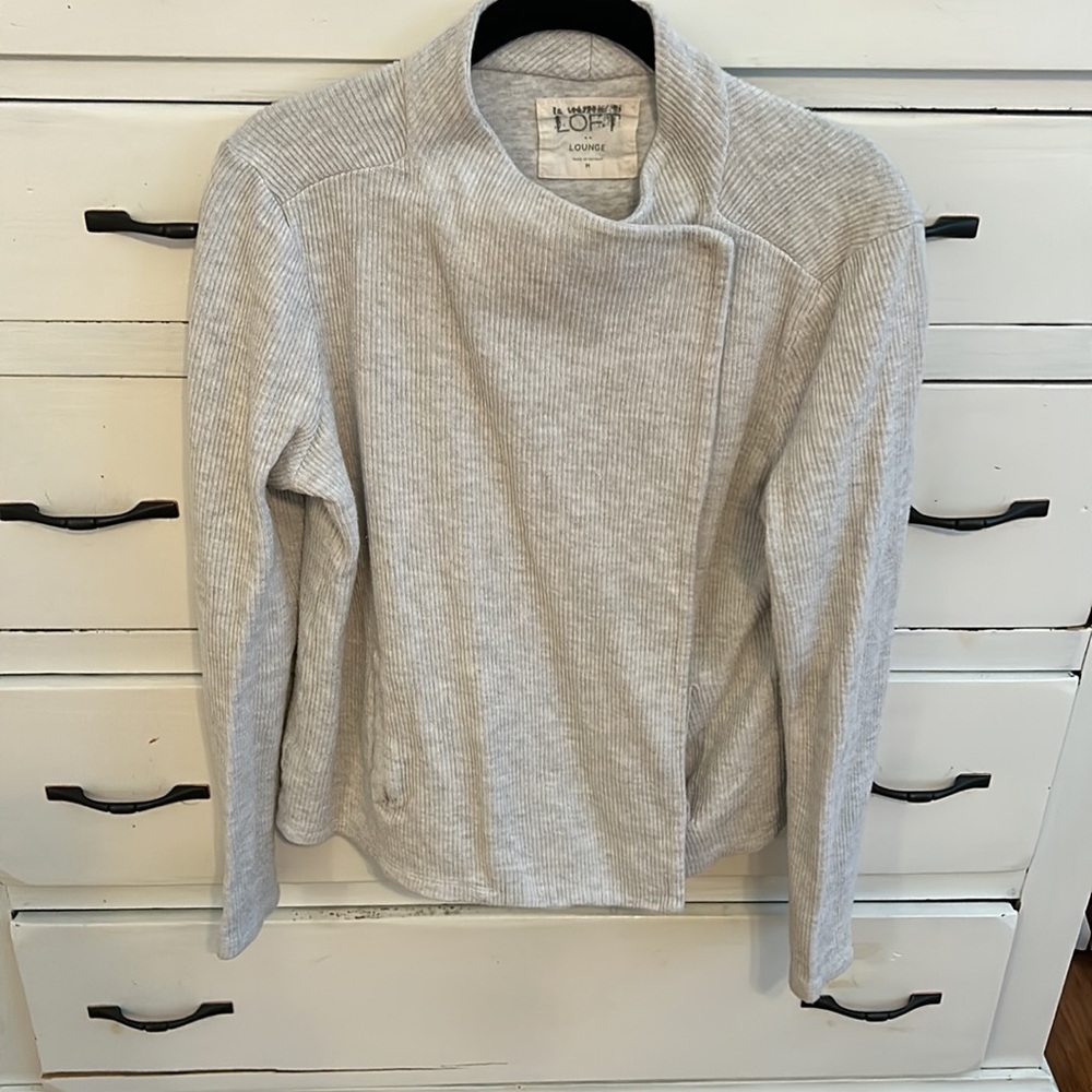 LOFT Light Gray Ribbed Open Front Cardigan - Picture 3 of 5